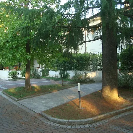 Residenza Alice - Toscana Mare E Monti Apartament Camaiore