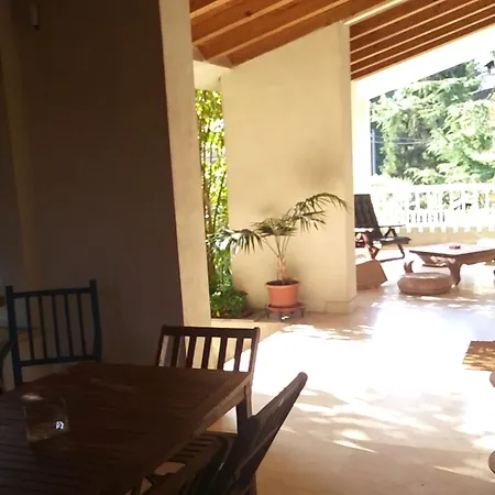 Residenza Alice - Toscana Mare E Monti * Camaiore